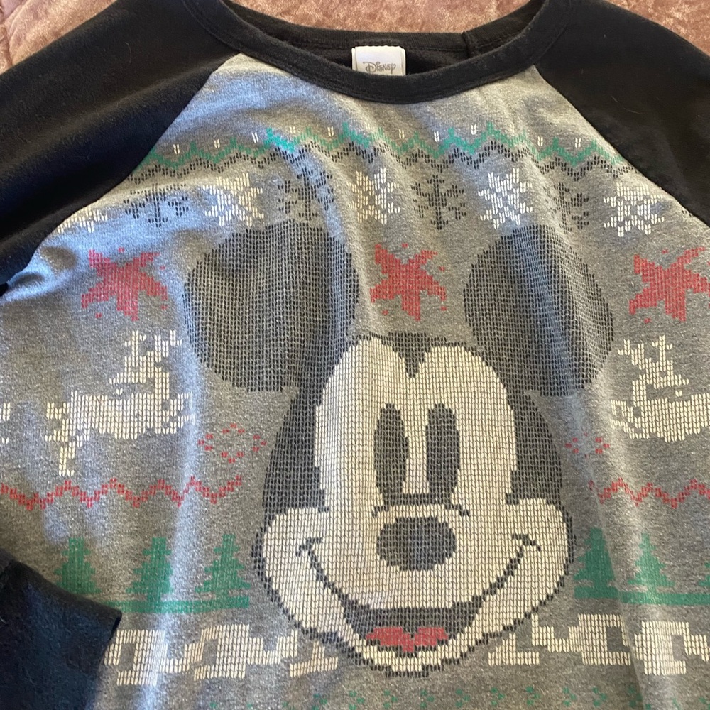 Mickey Mouse sweater - Picture 2 of 3